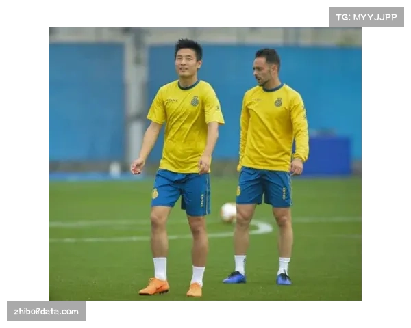 赛程公布后的球迷社群：第一时间分享焦点战日期与购票信息